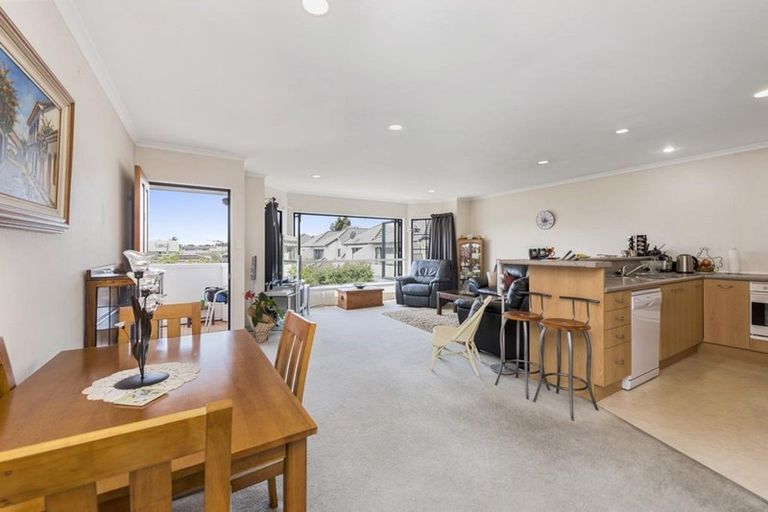 Photo of property in 32d Miro Street, Mount Maunganui, 3116
