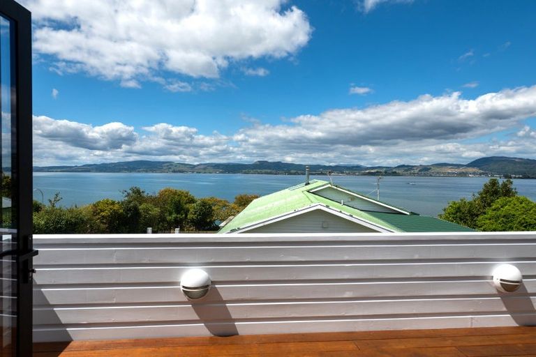 Photo of property in 200 Kawaha Point Road, Kawaha Point, Rotorua, 3010