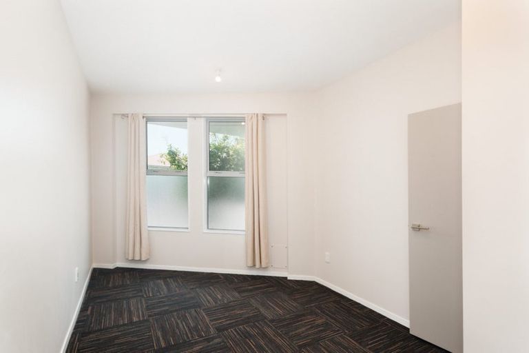 Photo of property in 35 Karo Drive, Te Aro, Wellington, 6011