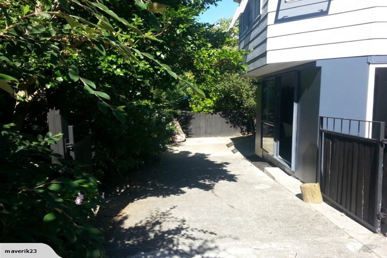 Photo of property in 2/15 Mcleod Road, Henderson, Auckland, 0612