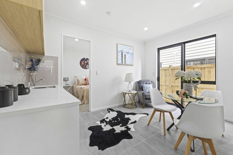 Photo of property in 5 Knockanara Drive, Flat Bush, Auckland, 2019