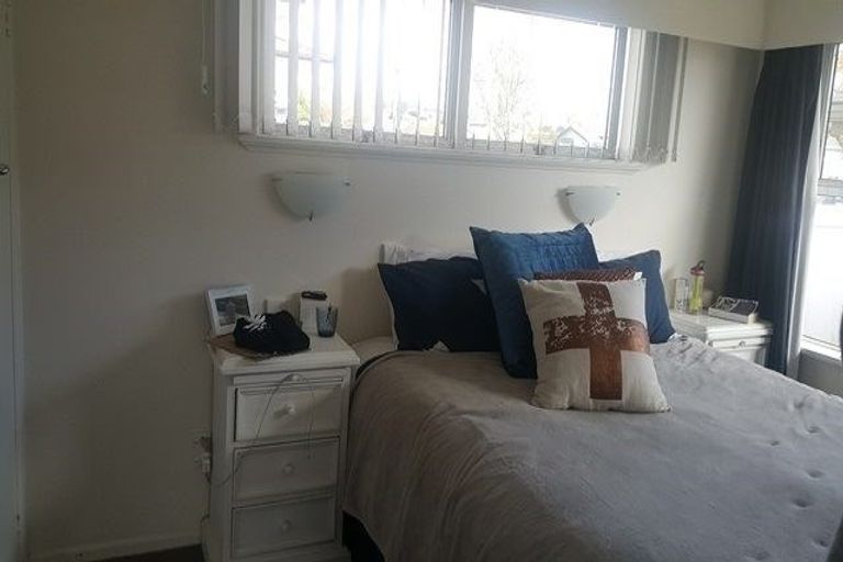 Photo of property in 40 Wellington Street, Pukekohe, 2120