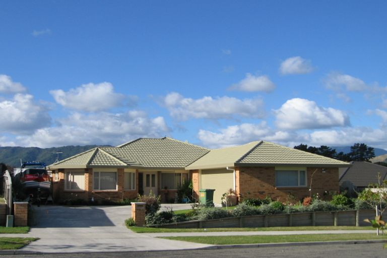 Photo of property in 29 Campion Road, Waikanae Beach, Waikanae, 5036