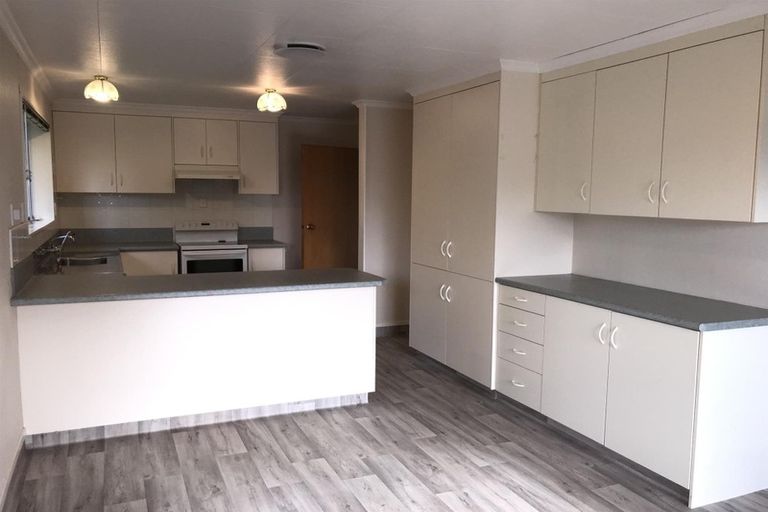 Photo of property in 2a Hamlet Street, Stratford, 4332