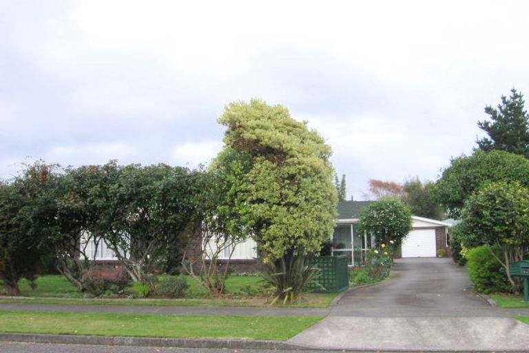 Photo of property in 24 Matai Street, Waikanae, 5036