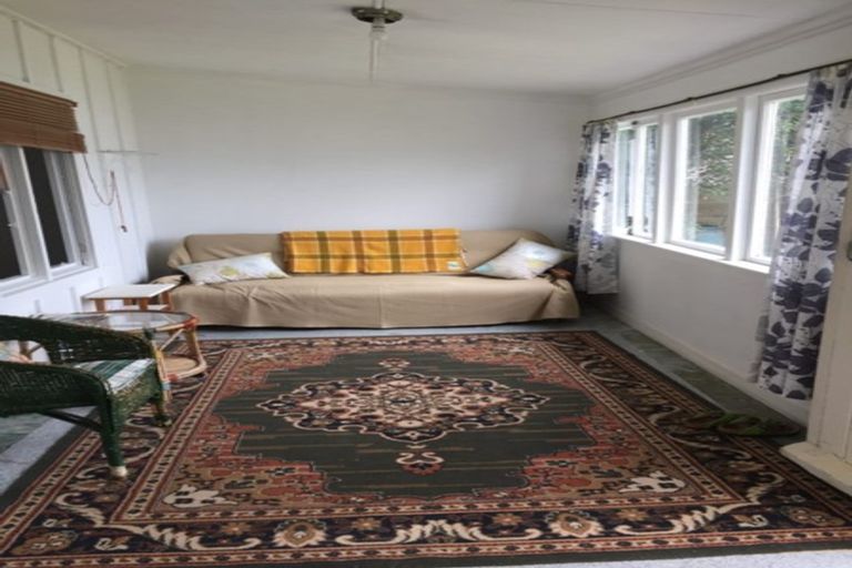 Photo of property in 60 Ames Street, Paekakariki, 5034