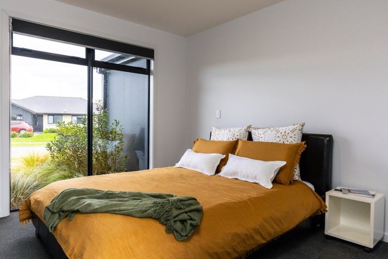 Photo of property in 15 Catalina Crescent, Burleigh, Blenheim, 7201