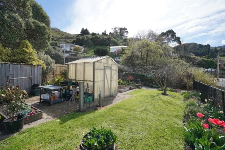 Photo of property in 14 Brittan Terrace, Lyttelton, 8082
