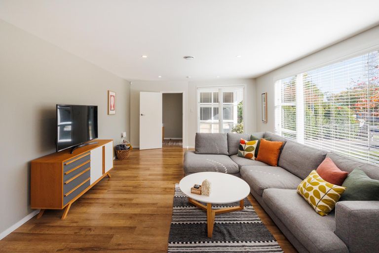 Photo of property in 64 Long Melford Road, Awapuni, Palmerston North, 4412