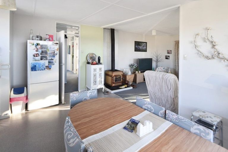 Photo of property in 42 Omahau Crescent, Twizel, 7901