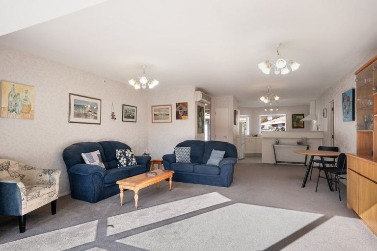 Photo of property in 3/25 Lane Street, Wallaceville, Upper Hutt, 5018