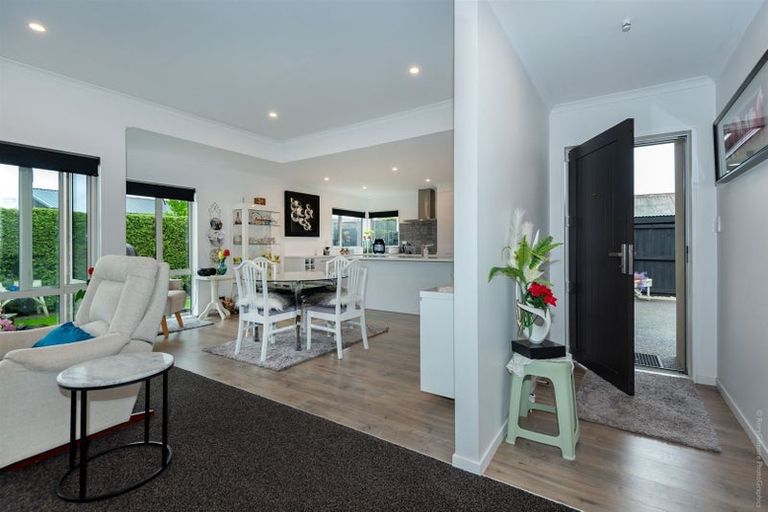 Photo of property in 43a Richill Street, Belfast, Christchurch, 8051