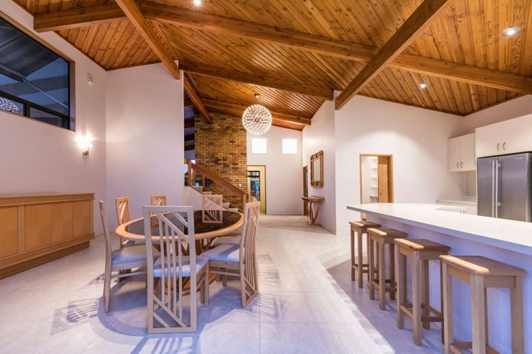 Photo of property in 453 East Coast Road, Murrays Bay, Auckland, 0630