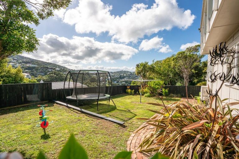 Photo of property in 32 Motueka Street, Ngaio, Wellington, 6035