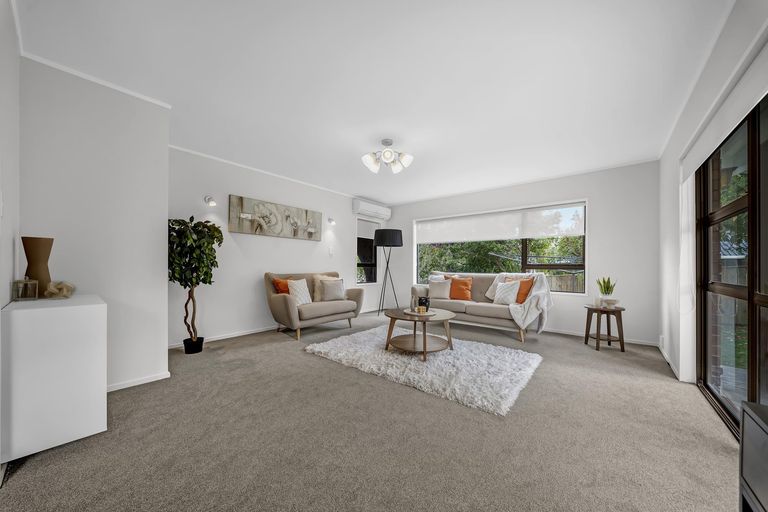 Photo of property in 7 Catania Place, Conifer Grove, Takanini, 2112