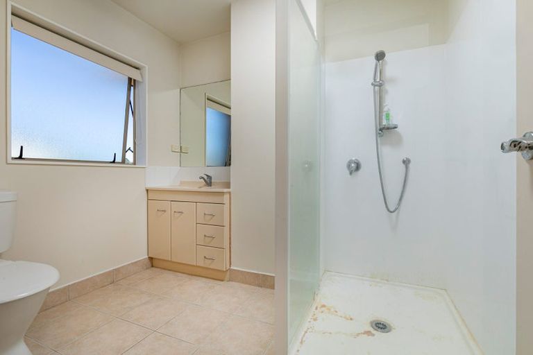 Photo of property in 18/169 Sturges Road, Henderson, Auckland, 0612
