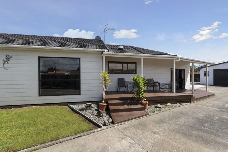 Photo of property in 20 Kings Drive, Levin, 5510