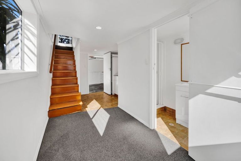 Photo of property in 3a Waimea Street, Westown, New Plymouth, 4310