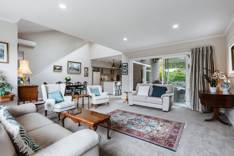 Photo of property in 12 Coprosma Crescent, Waipahihi, Taupo, 3330