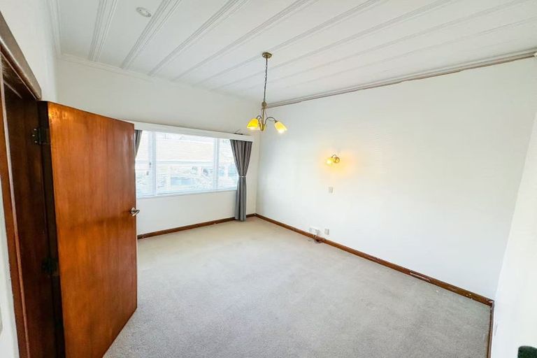 Photo of property in 53c Woodward Road, Mount Albert, Auckland, 1025