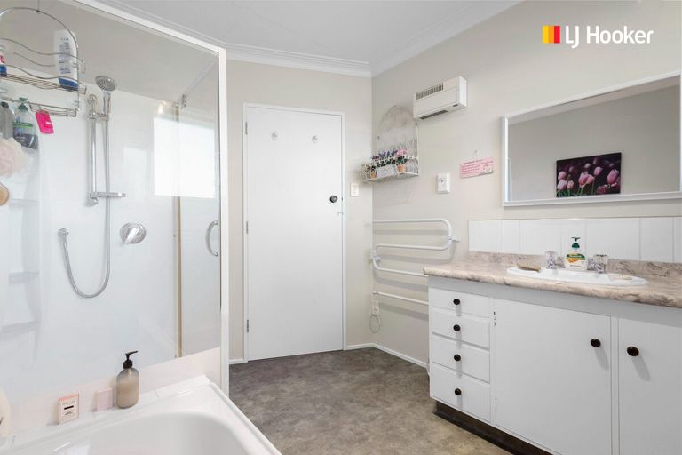 Photo of property in 43 Tyne Street, Mosgiel, 9024