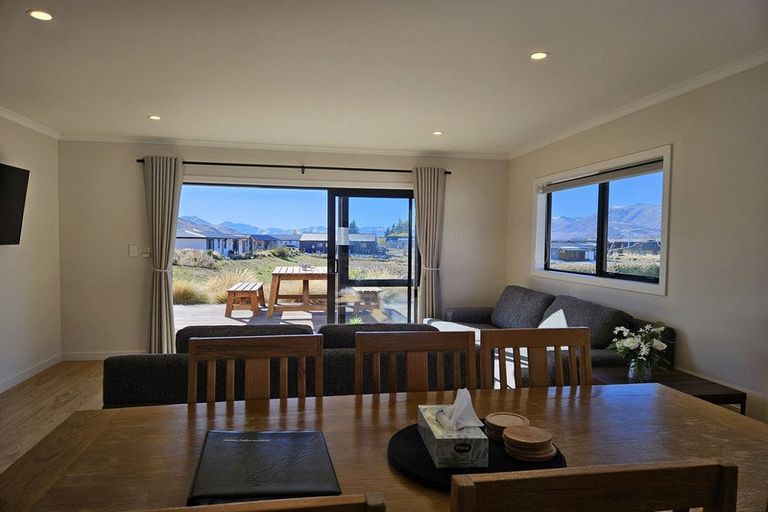 Photo of property in 1 Edwards Lane, Lake Tekapo, 7999