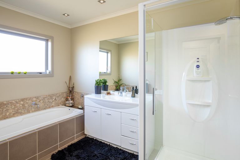 Photo of property in 140 Fache Street, Clyde, 9330