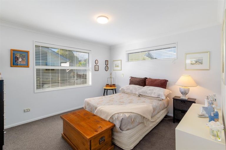 Photo of property in 1/502 Harewood Road, Harewood, Christchurch, 8051