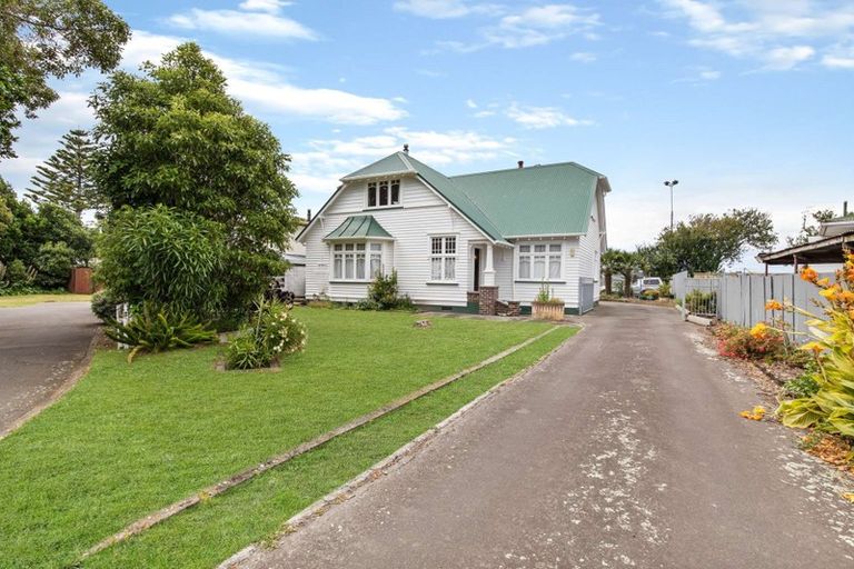Photo of property in 9b Pascal Street, Palmerston North, 4410