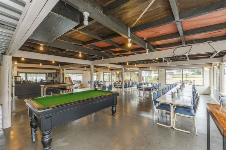 Photo of property in 63 Rangiotu Road, Himatangi, Palmerston North, 4477