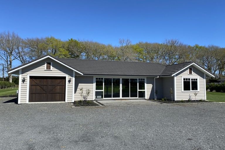 Photo of property in 3 Royal Oaks Lane, Newstead, Hamilton, 3286