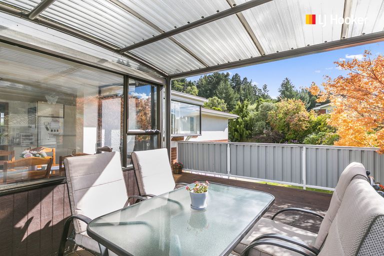 Photo of property in 24 Saint Albans Street, Bradford, Dunedin, 9011