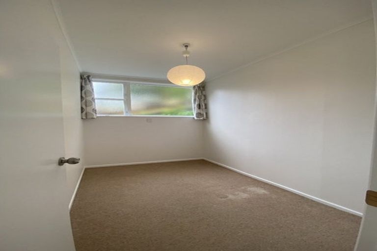 Photo of property in 28 Delhi Crescent, Khandallah, Wellington, 6035