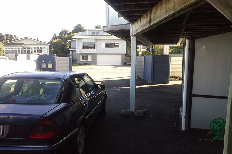 Photo of property in 5a Beach Road, Plimmerton, Porirua, 5026