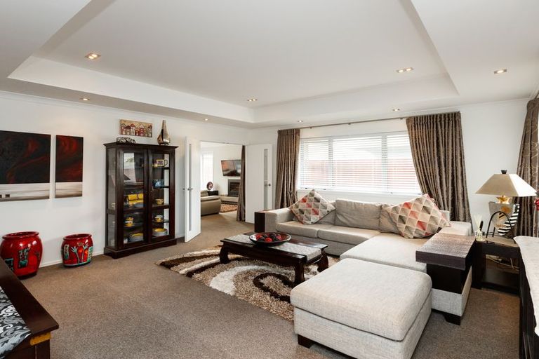 Photo of property in 47 Rodeo Drive, Kelvin Grove, Palmerston North, 4414