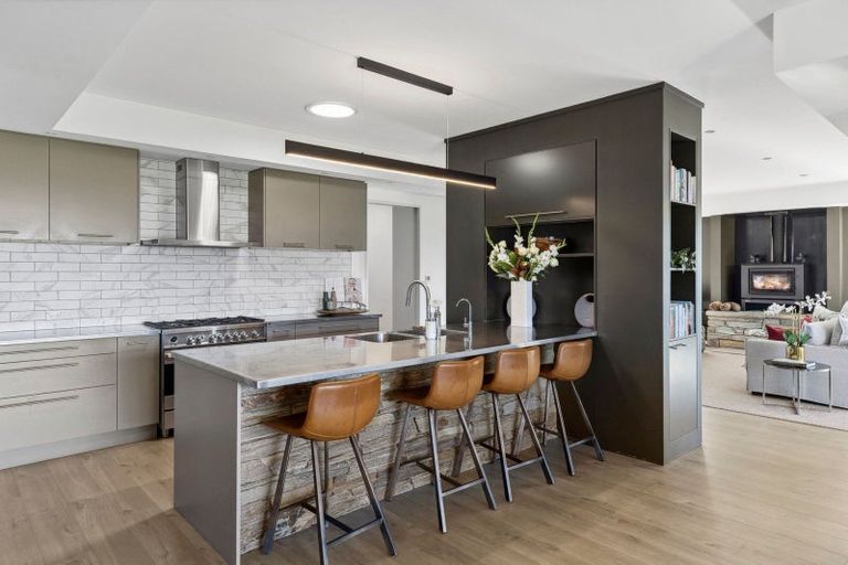 Photo of property in 31 Matheson Crescent, Albert Town, Wanaka, 9305