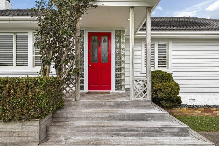 Photo of property in 1/22 Sydney Street, Hauraki, Auckland, 0622