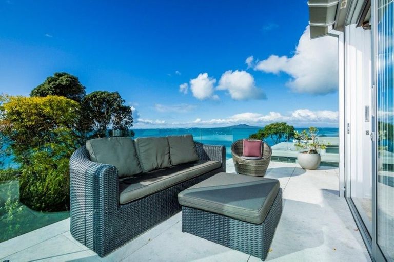 Photo of property in 21 Brighton Terrace, Mairangi Bay, Auckland, 0630