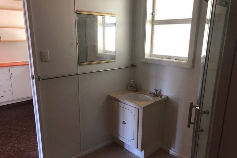 Photo of property in 19a Willis Grove, Wainuiomata, Lower Hutt, 5014