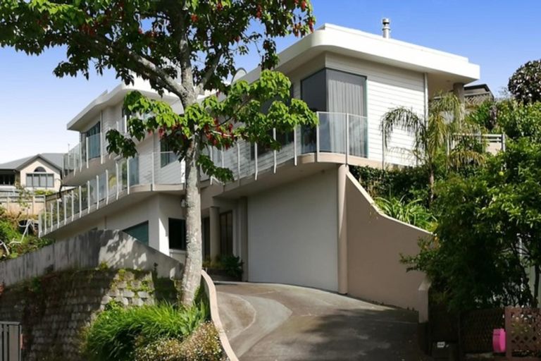 Photo of property in 9 Bay Street, Matua, Tauranga, 3110