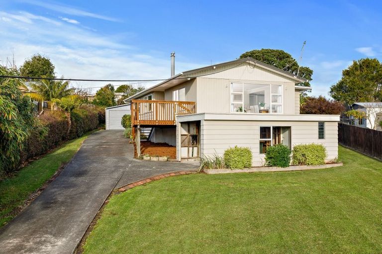 Photo of property in 15 Foster Crescent, Snells Beach, 0920