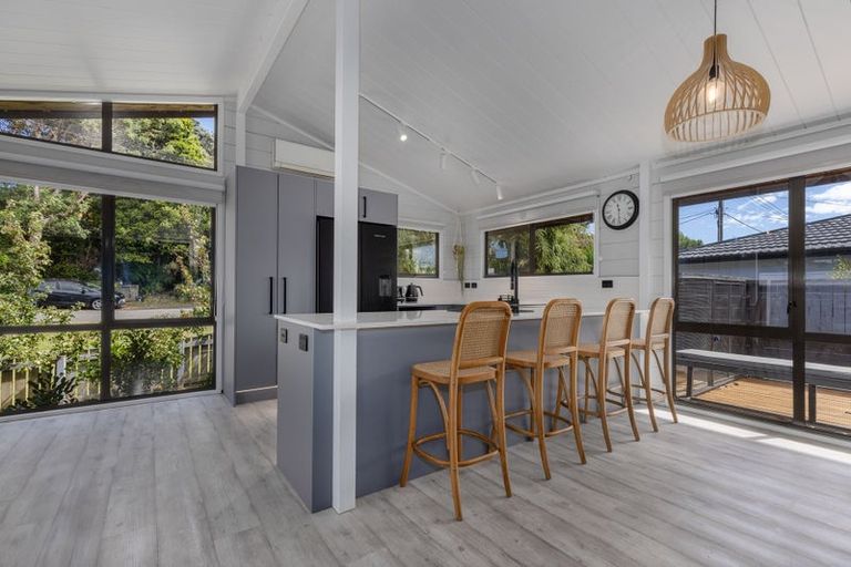 Photo of property in 114 Matatua Road, Raumati Beach, Paraparaumu, 5032