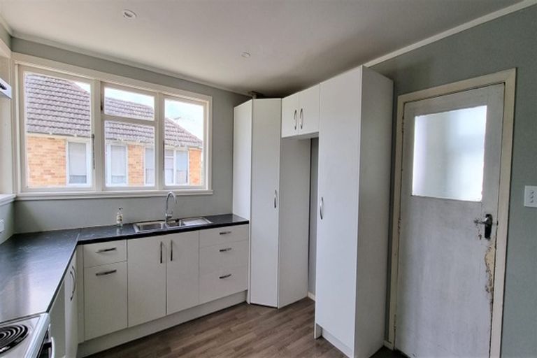 Photo of property in 10 Herewini Street, Meremere, Mercer, 2474