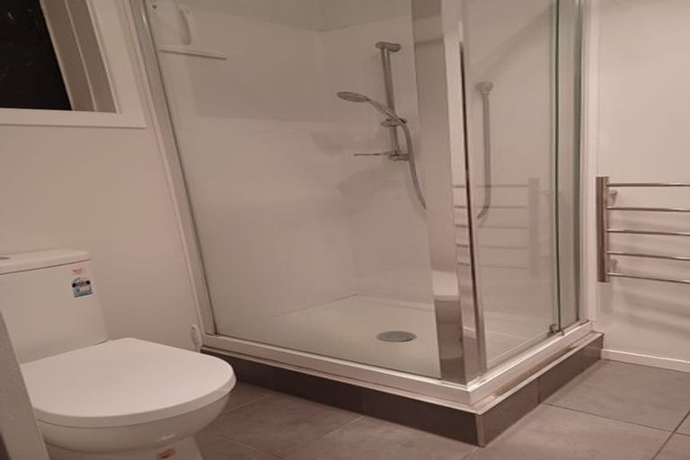 Photo of property in 107 Parkvale Road, Karori, Wellington, 6012