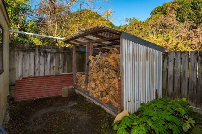 Photo of property in 19a Garden Terrace, Picton, 7220