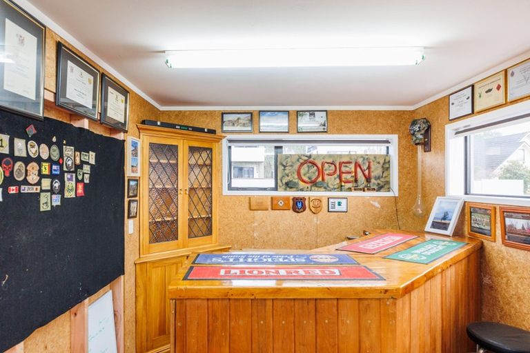 Photo of property in 51 Ruapehu Drive, Fitzherbert, Palmerston North, 4410