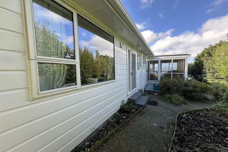 Photo of property in 2/161 Onslow Road, Khandallah, Wellington, 6035