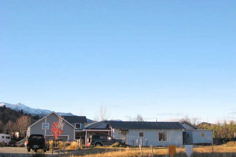 Photo of property in 13 Mathias Terrace, Arthurs Point, Queenstown, 9371