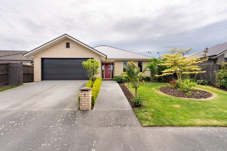 Photo of property in 7 Millesimes Way, Yaldhurst, Christchurch, 8042