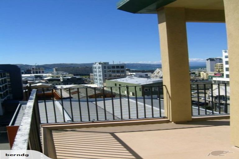 Photo of property in De Vere Apartments, 1/23 Tennyson Street, Te Aro, Wellington, 6011